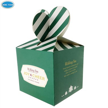Kuchenschachtel aus Papier